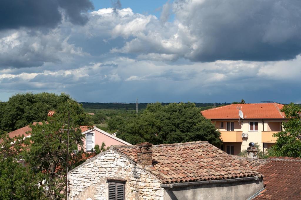 Villa Moderno 3 Casa Vecchia à Peroj Extérieur photo